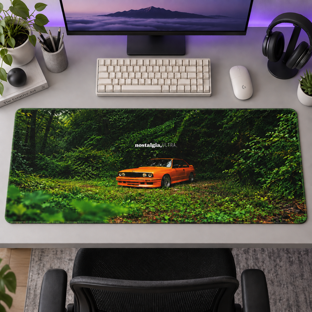 Yeşil Ormanda Turuncu Klasik Mouse Pad - Y1234