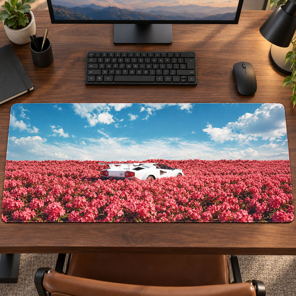 Pembe Çiçek Tarlasında Beyaz Otomobil Mouse Pad - Y1727